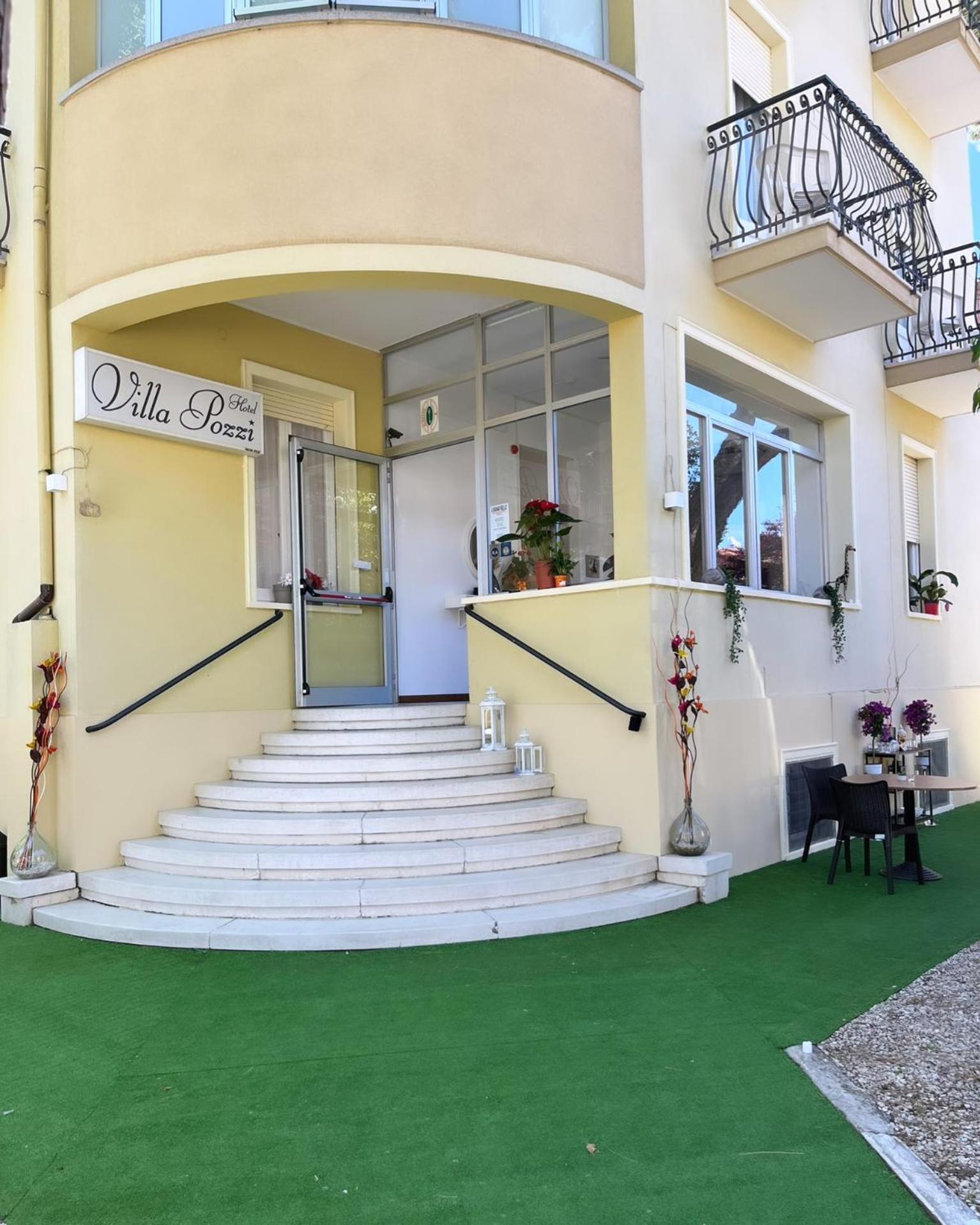 Hotel Villa Pozzi Cattolica Esterno foto