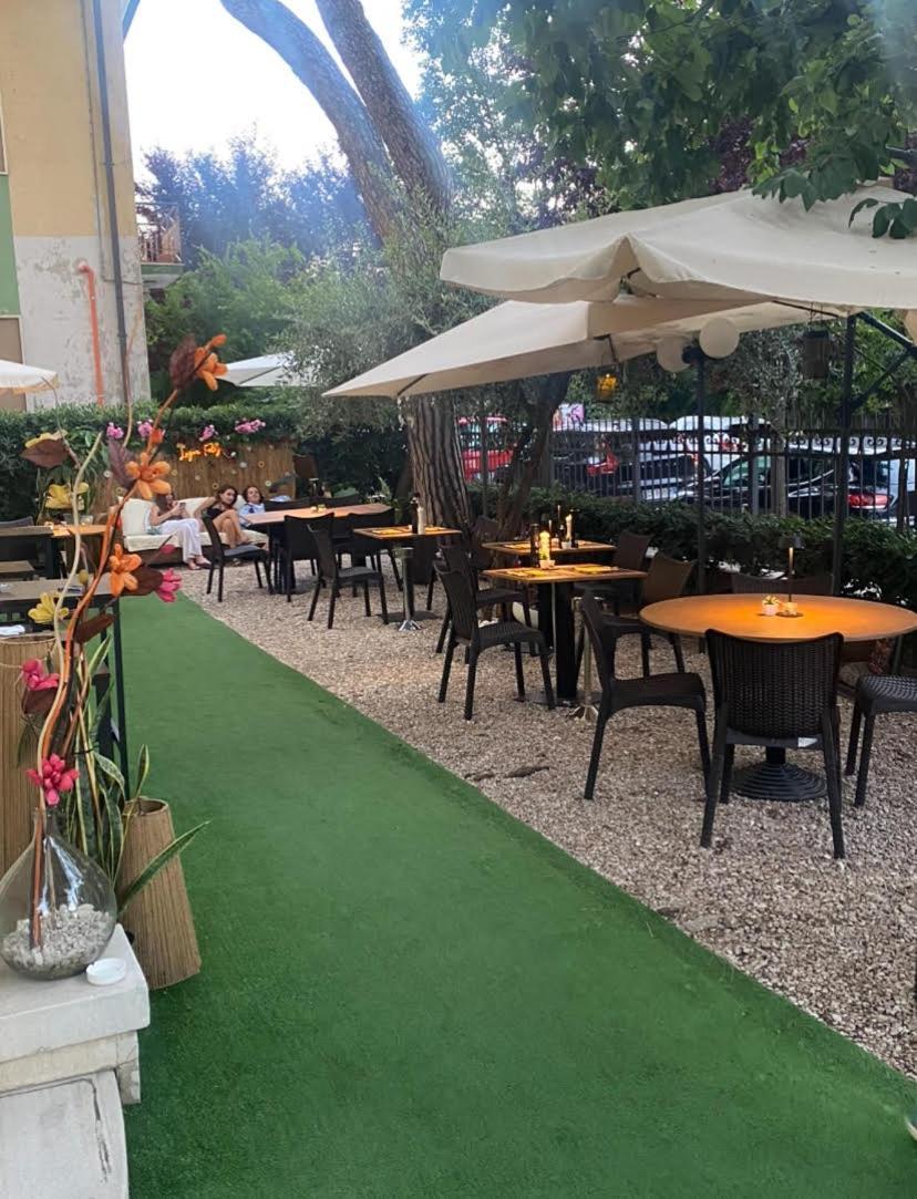 Hotel Villa Pozzi Cattolica Esterno foto